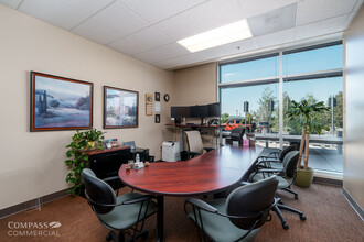 360 SW Bond St, Bend, OR for lease Interior Photo- Image 2 of 8