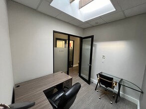 680 Central Ave, Cedarhurst, NY for lease Interior Photo- Image 2 of 2