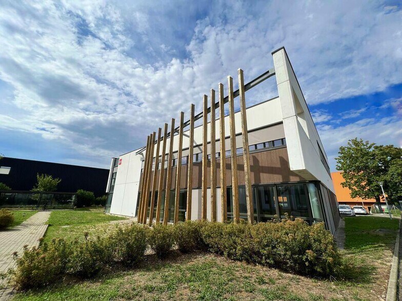 15 Rue Jacobi-Netter, Strasbourg for lease - Building Photo - Image 2 of 2