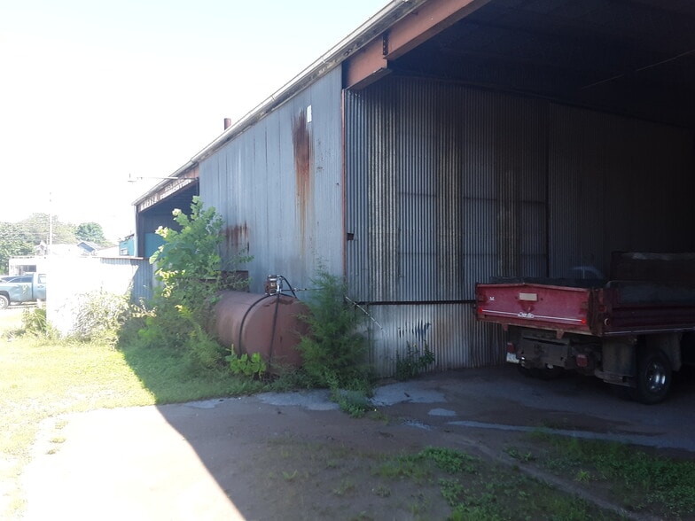 788 Fritztown Rd, Sinking Spring, PA 19608