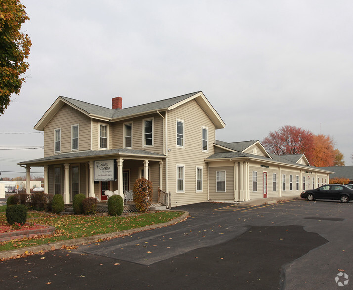 526 Old Liverpool Rd, Liverpool, NY for sale - Primary Photo - Image 1 of 1