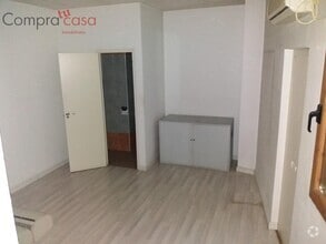 Retail in Segovia, Segovia for lease Interior Photo- Image 2 of 7