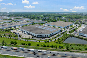 1045 W Crossroads Pky, Romeoville, IL - aerial  map view