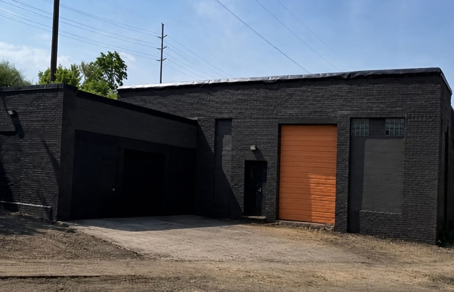 1766 E 133rd St, East Cleveland, OH for lease Interior Photo- Image 1 of 12