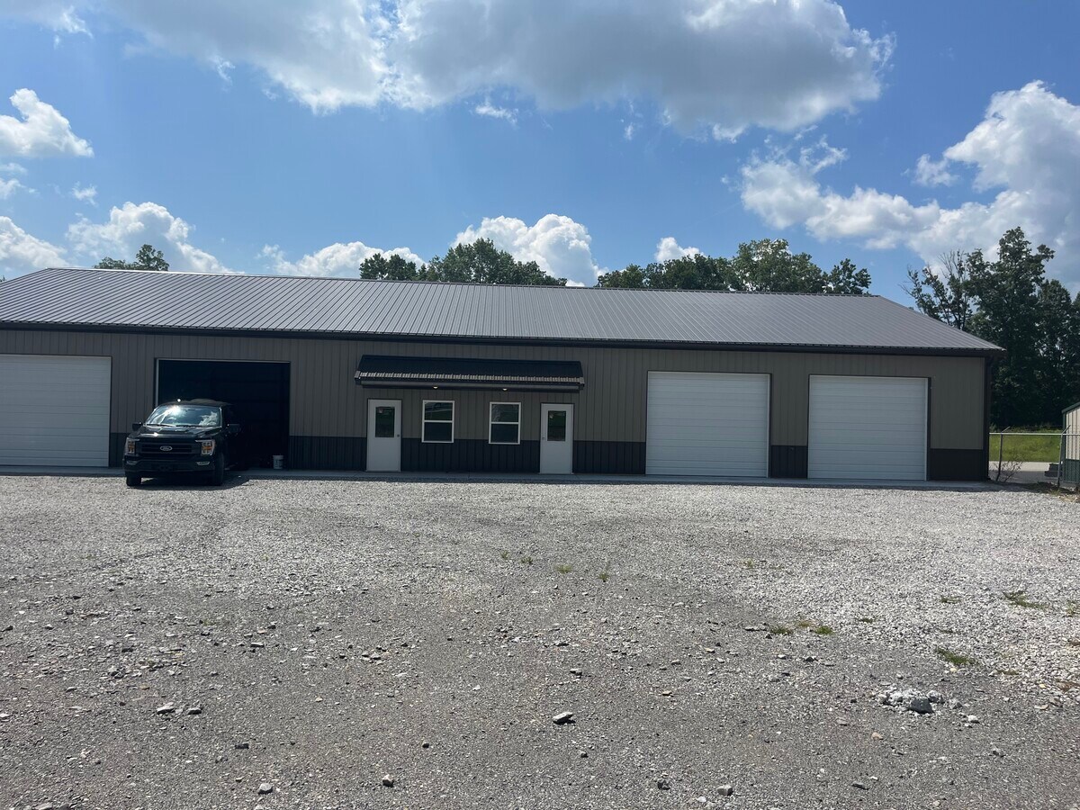 1740 Clark St., Carterville, IL 62918 1740 clark new construction