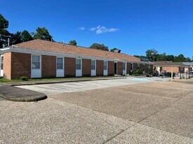 3712 S Plaza Trl, Virginia Beach VA - Office Space