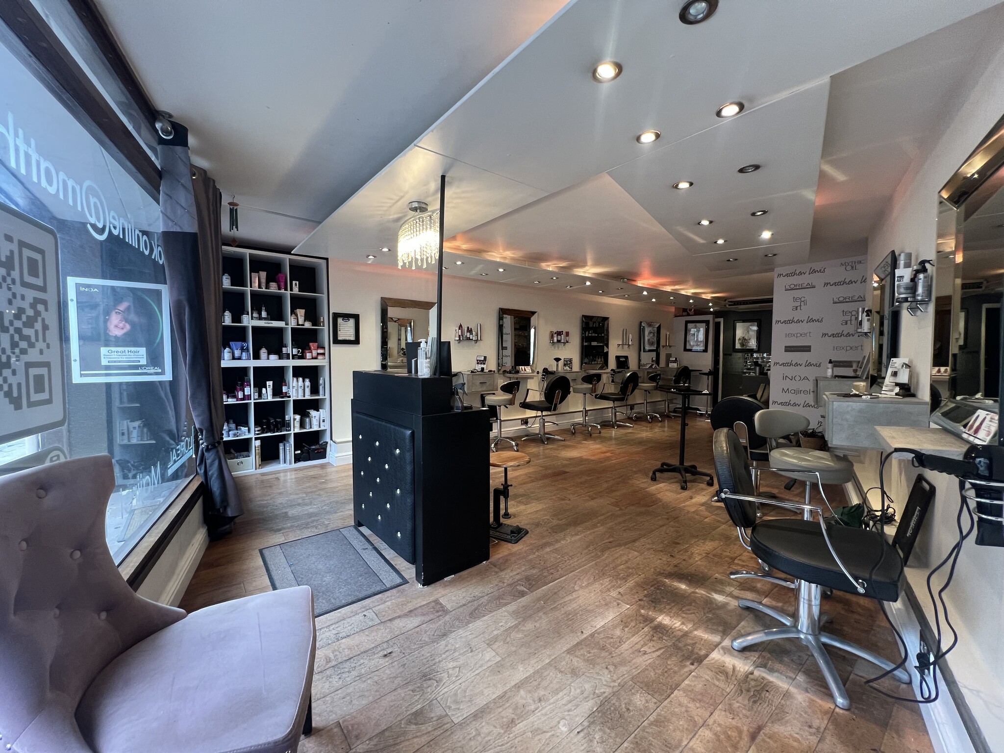 25 High Street, Saffron Walden for lease Interior Photo- Image 1 of 2