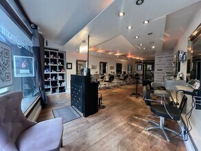 25 High Street, Saffron Walden for lease Interior Photo- Image 1 of 2