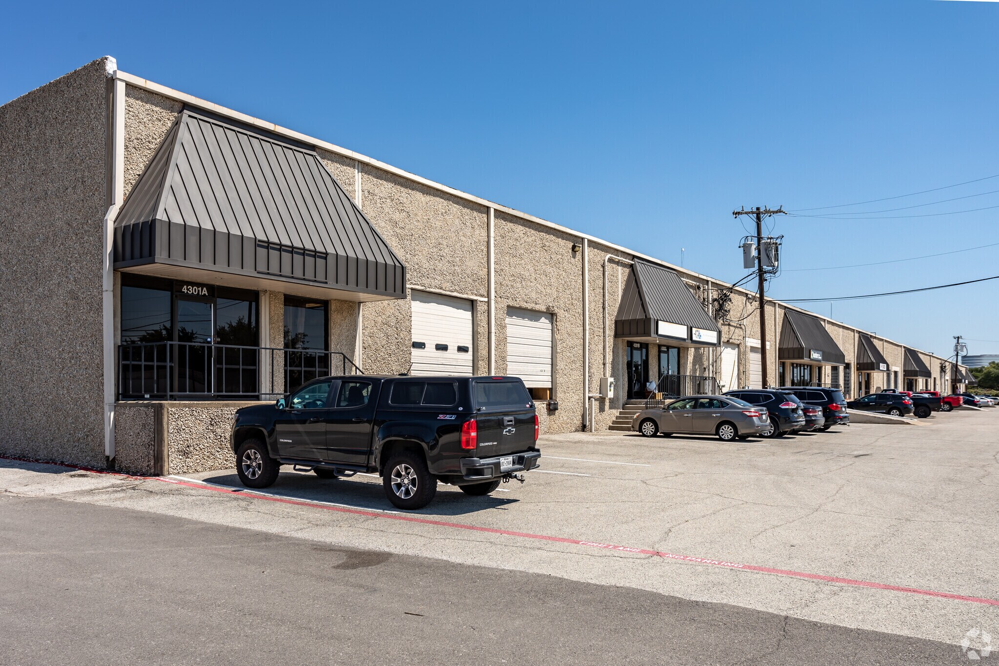 4301-4321 Lindbergh Dr, Addison, TX for sale Building Photo- Image 1 of 1