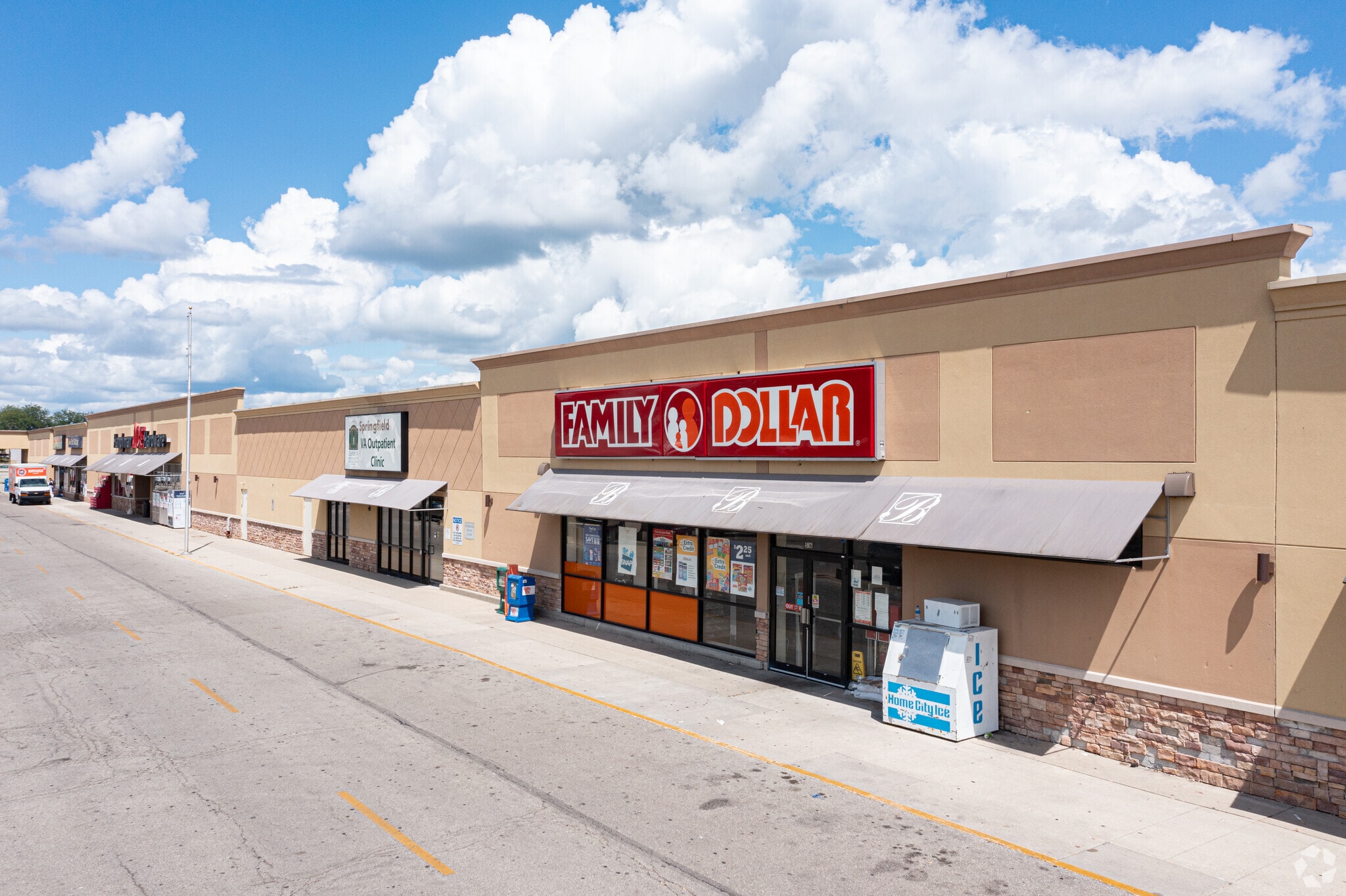 432 S Rd, Springfield, OH 45505 Plaza