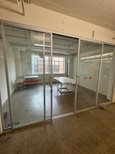 846-860 S Los Angeles St, Los Angeles, CA for lease Interior Photo- Image 1 of 3