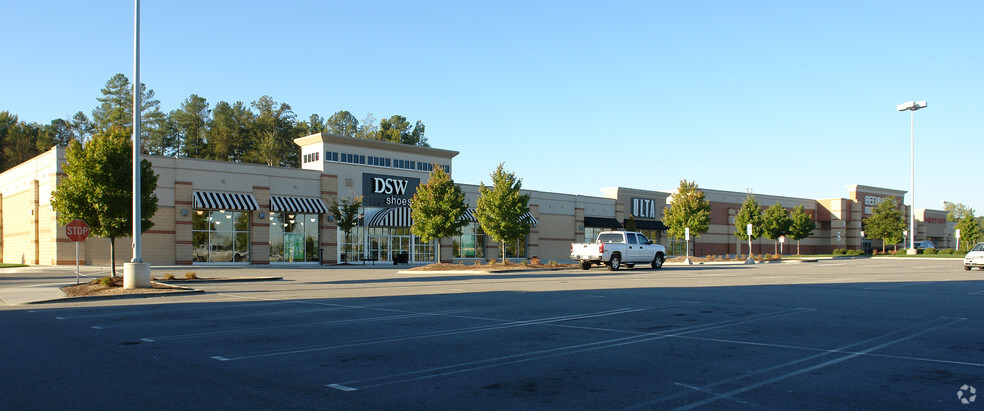 3604 Sumner Blvd, Raleigh, NC for lease - Building Photo - Image 3 of 3