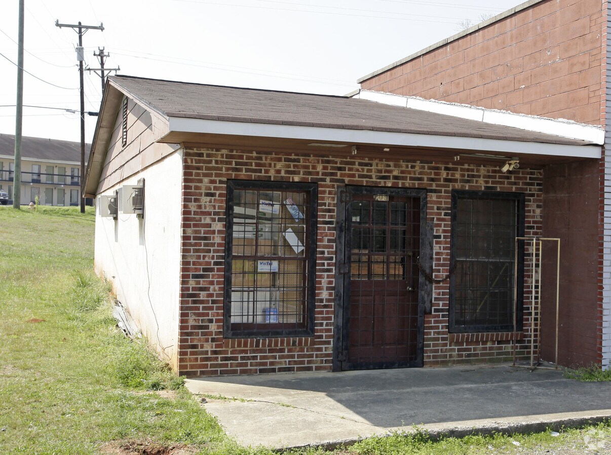 538 Floyd Baker Blvd, Gaffney, SC 29341