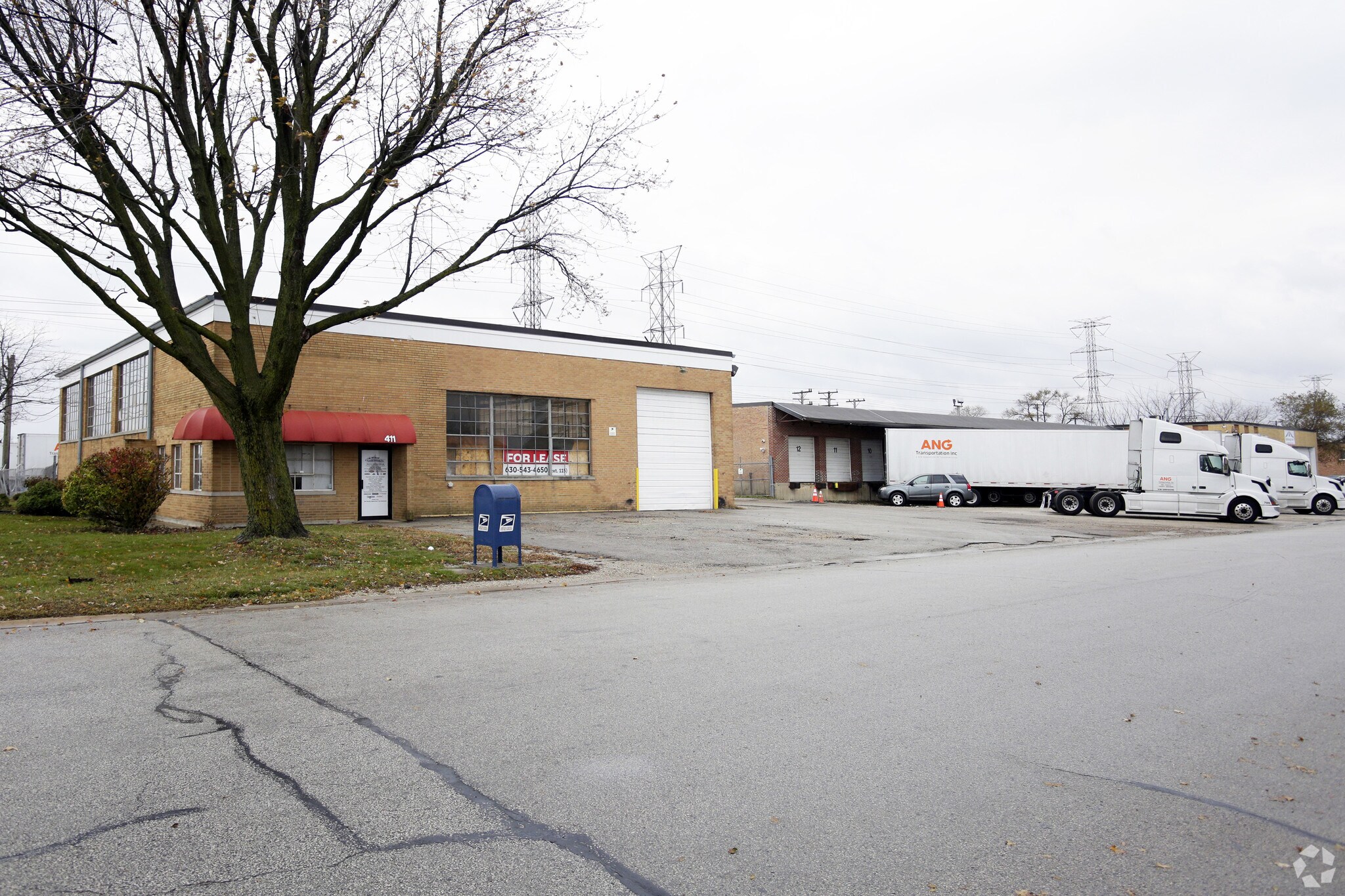 411-425 W Factory Rd, Addison, IL for sale Primary Photo- Image 1 of 1