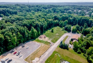 5765 Bella Rosa Blvd, Clarkston, MI - AERIAL map view