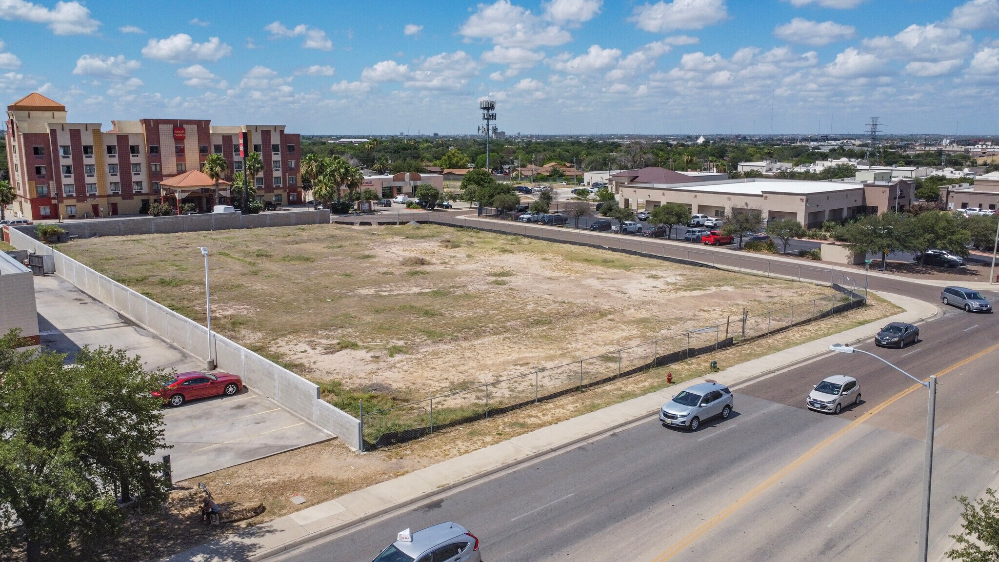221 Calle Del Norte, Laredo, TX 78041 Lot 9