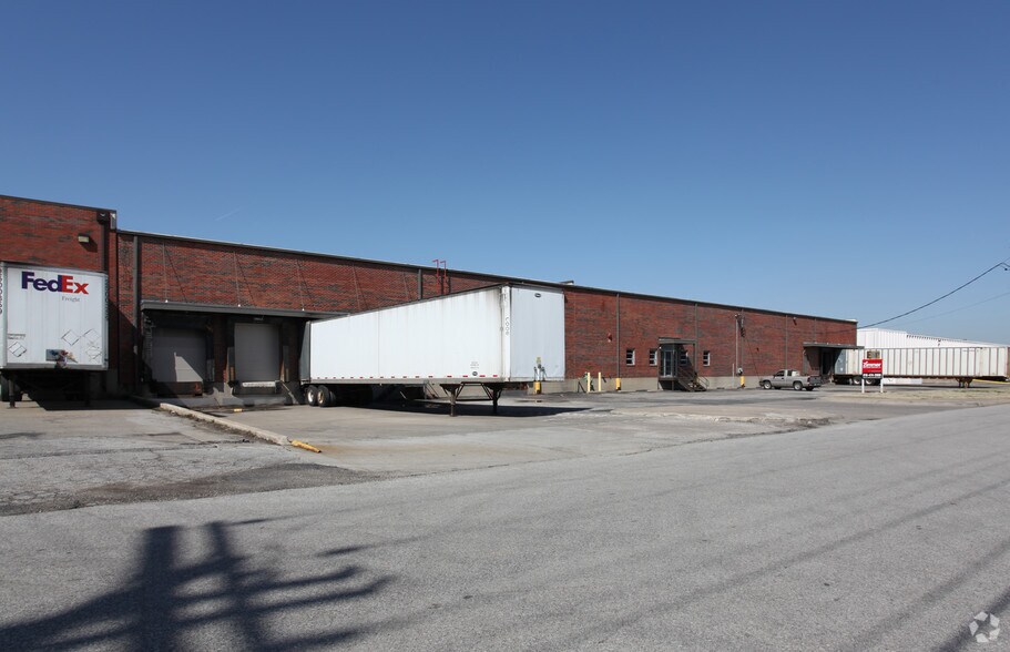 1232 Vernon St, North Kansas City, MO for lease - Building Photo - Image 3 of 4
