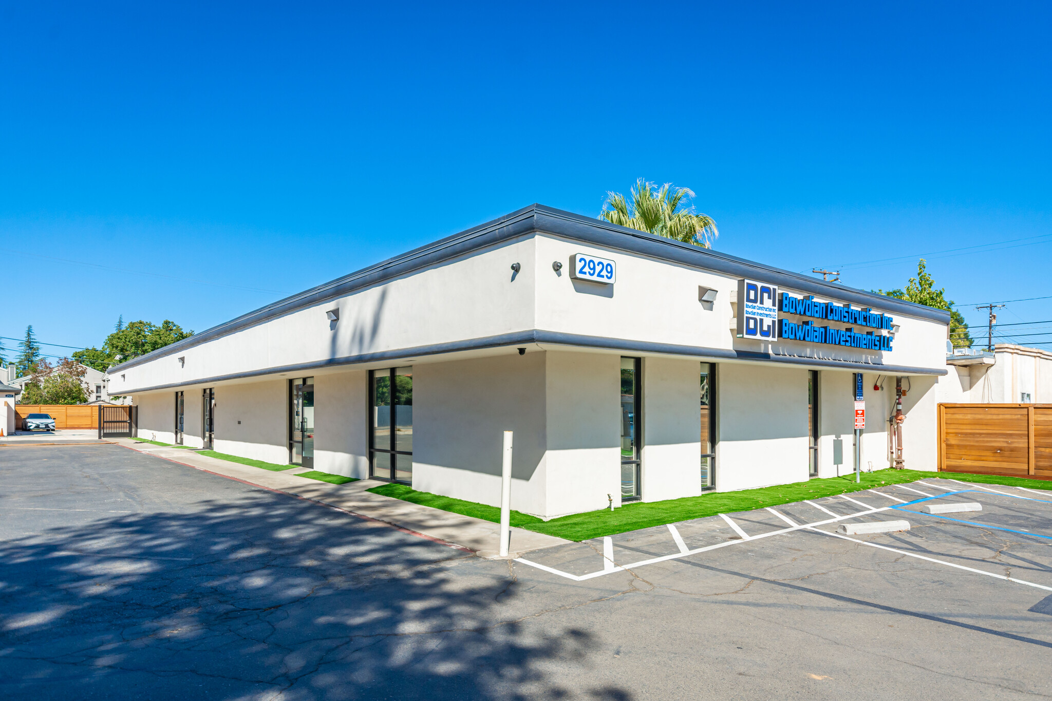 2929 El Camino Ave, Sacramento, CA for lease Building Photo- Image 1 of 33