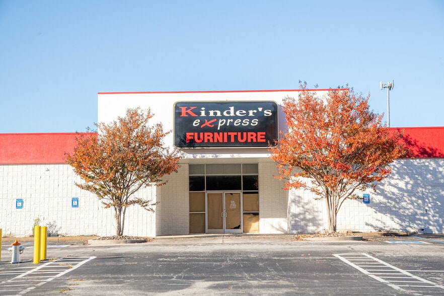 400 Direct Connection Dr, Rossville, GA for lease - Building Photo - Image 1 of 13