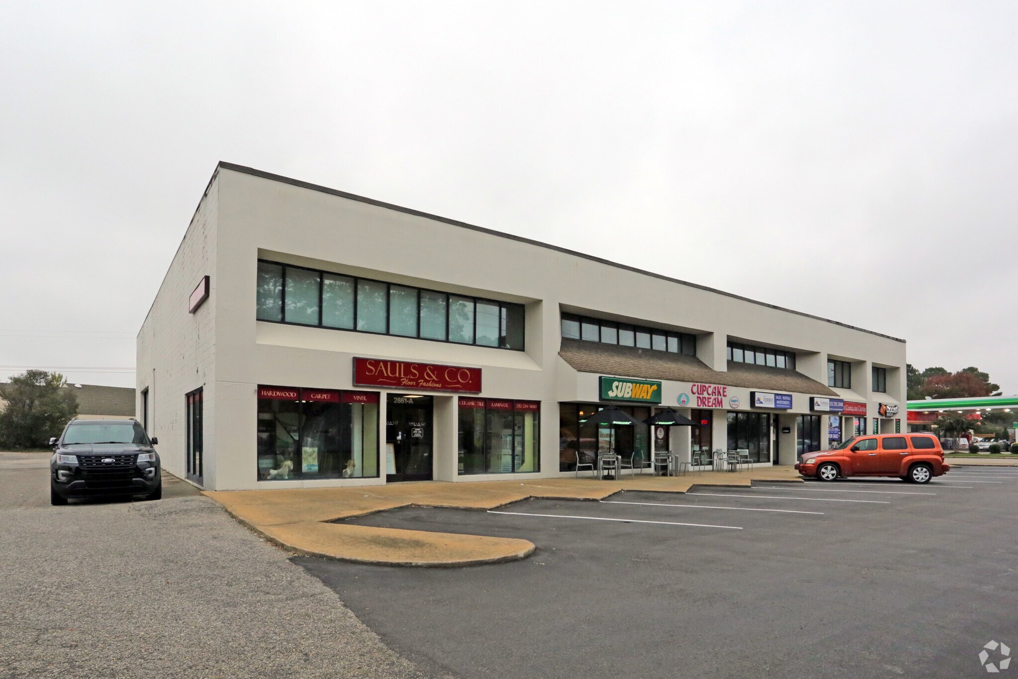 2861 Ward Blvd, Wilson, NC for sale Primary Photo- Image 1 of 1