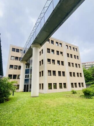 More details for 31 Place Jules Grandclément, Villeurbanne - Office for Lease