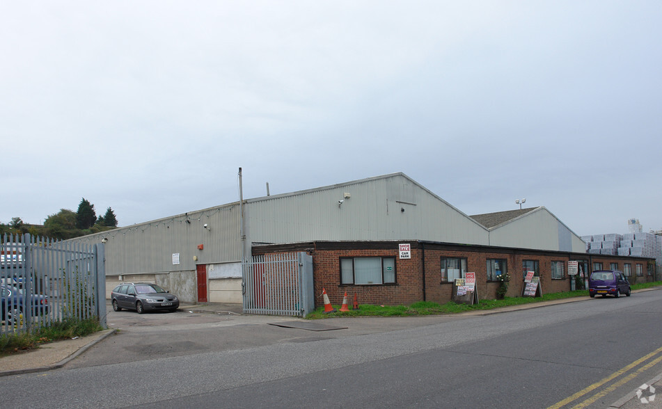 Motherwell Way, Grays, ESS RM20 3XD - Industrial for Sale | LoopNet