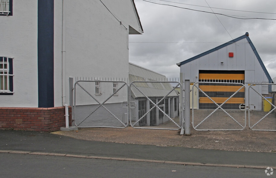 Park St, Stourbridge for lease - Building Photo - Image 3 of 5