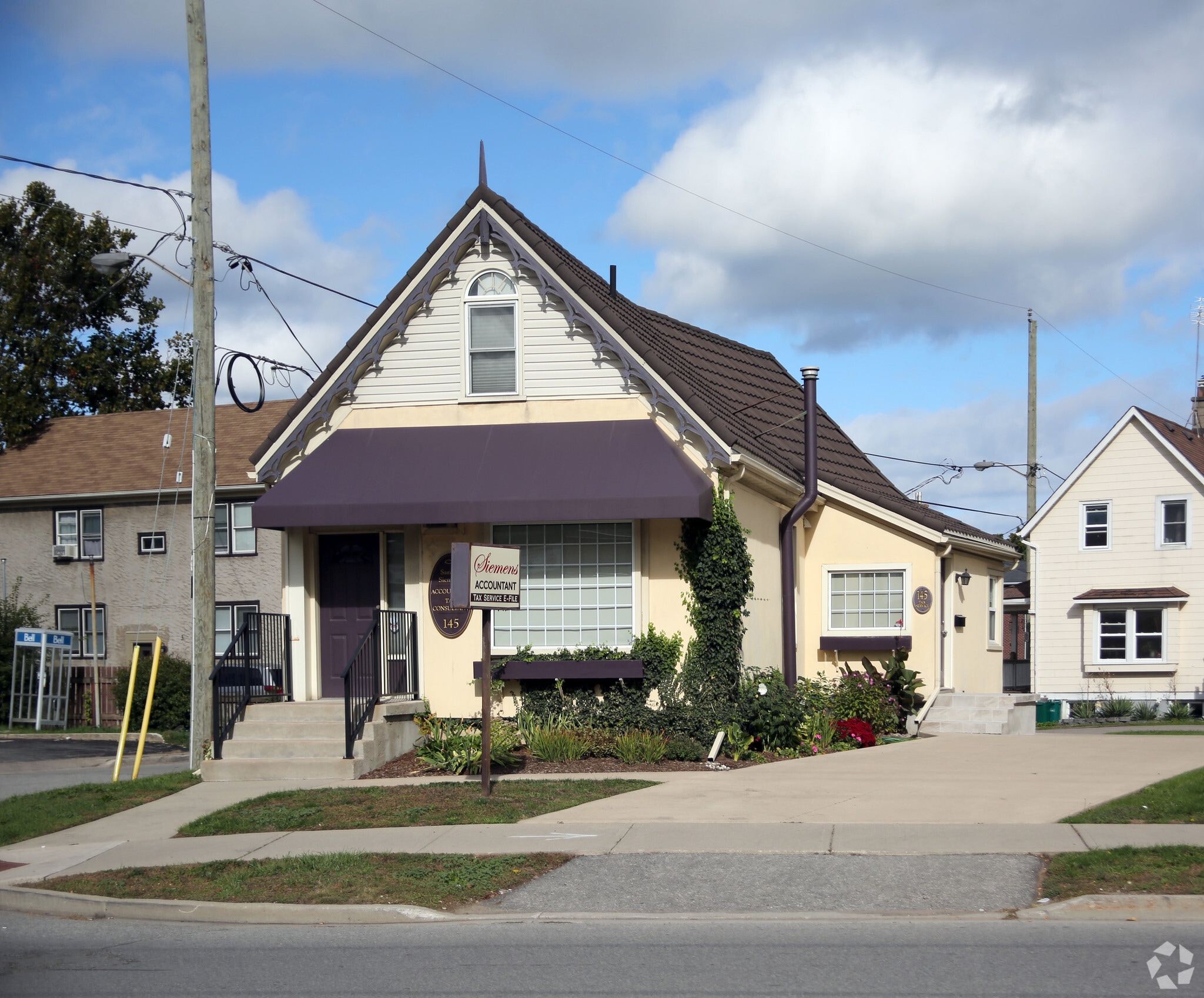 145 Welland Ave, St Catharines, ON for sale Primary Photo- Image 1 of 1