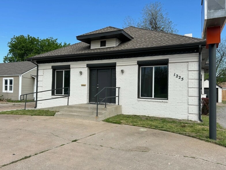 1225 W Britton Rd, Oklahoma City, OK for sale - Building Photo - Image 3 of 22