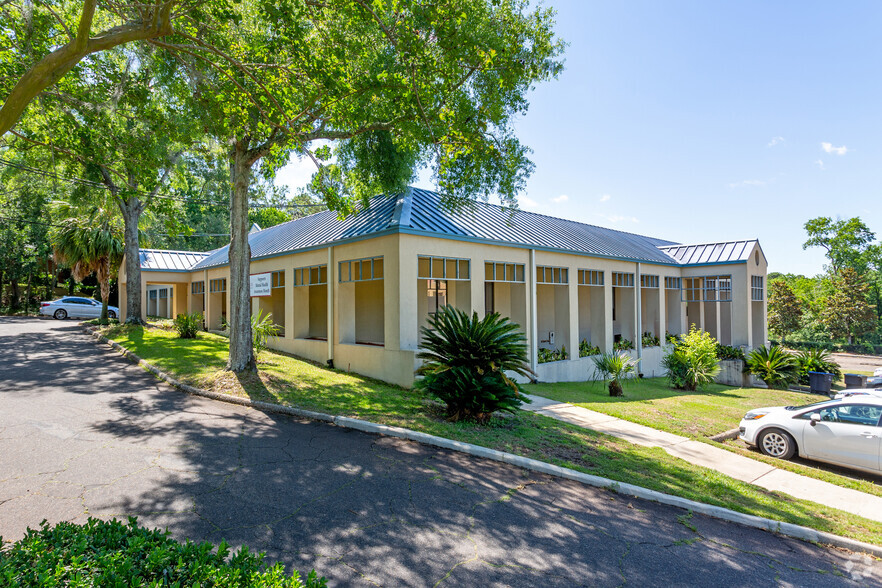 1713 Mahan Dr, Tallahassee, FL for sale - Building Photo - Image 1 of 1