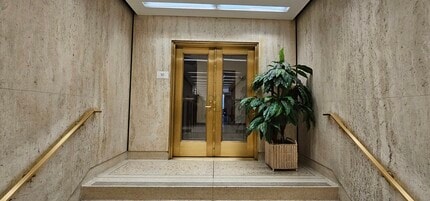 111 John St, New York, NY for lease Building Photo- Image 1 of 9