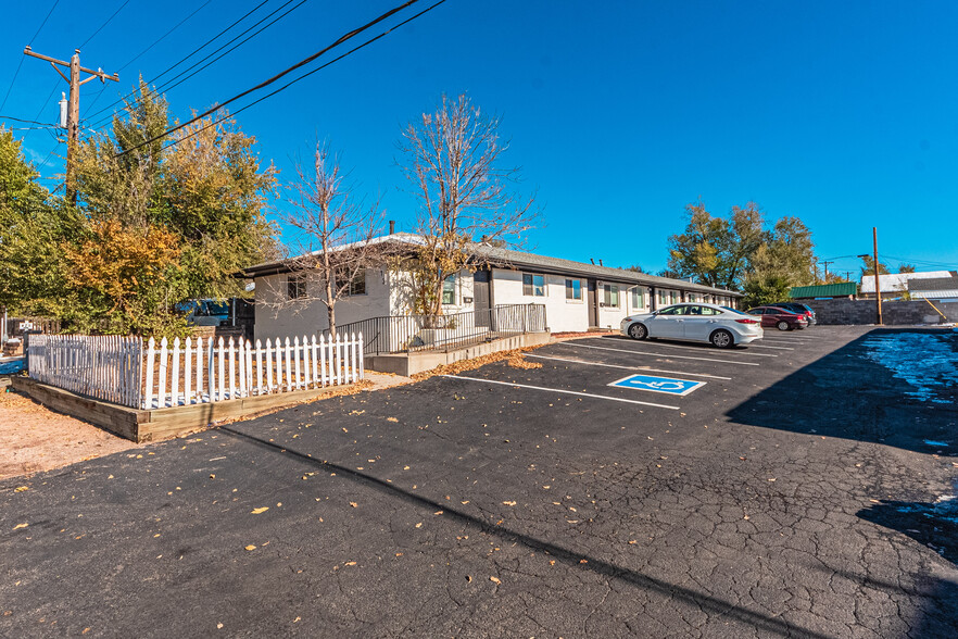 411-413 Prairie Rd, Colorado Springs, CO for sale - Building Photo - Image 2 of 22