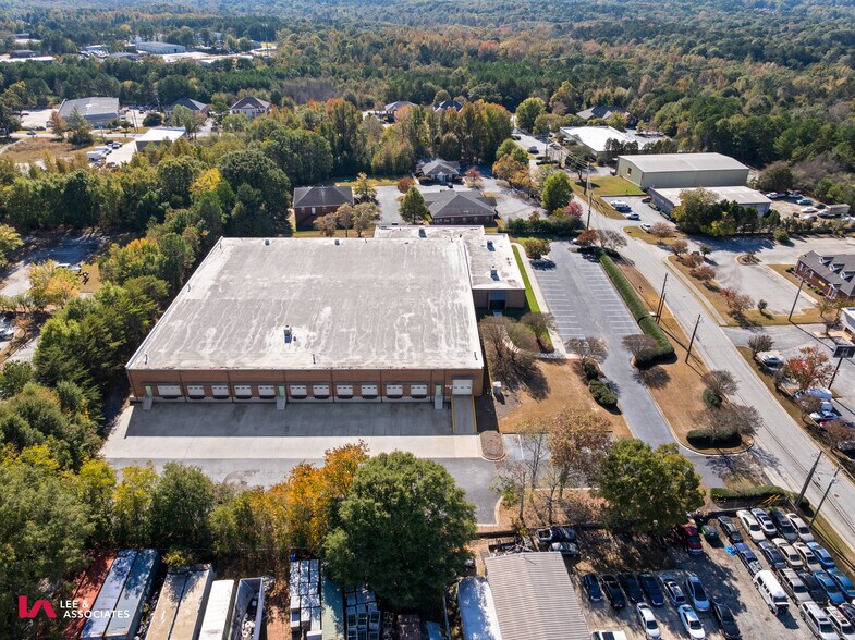 1202 Royal Dr, Conyers, GA for lease - Building Photo - Image 1 of 13