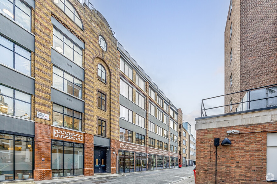12-13 Wells Mews, London for sale - Primary Photo - Image 1 of 1