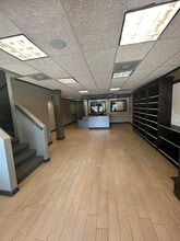 28200 Hwy 189, Lake Arrowhead, CA for lease Interior Photo- Image 1 of 7