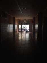 Retail in Elche, Alicante for lease Interior Photo- Image 2 of 3