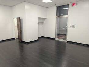 614 Massachusetts Ave, Cambridge, MA for lease Interior Photo- Image 1 of 4