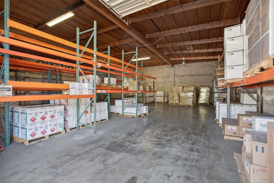 635 S Rose Ave, Oxnard, CA for sale - Building Photo - Image 2 of 24