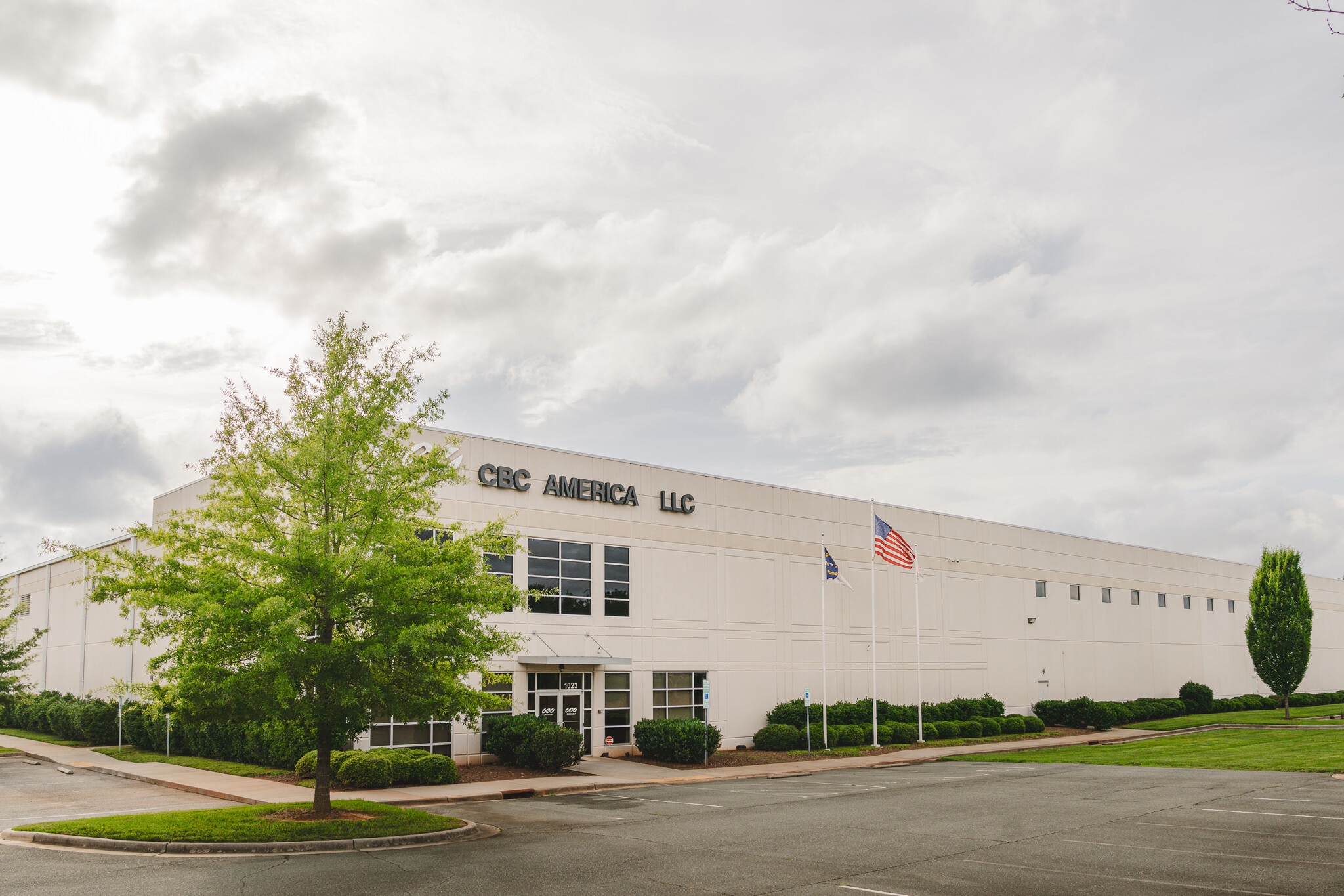 1023 Corporate Park Dr, Mebane, NC for lease Building Photo- Image 1 of 2