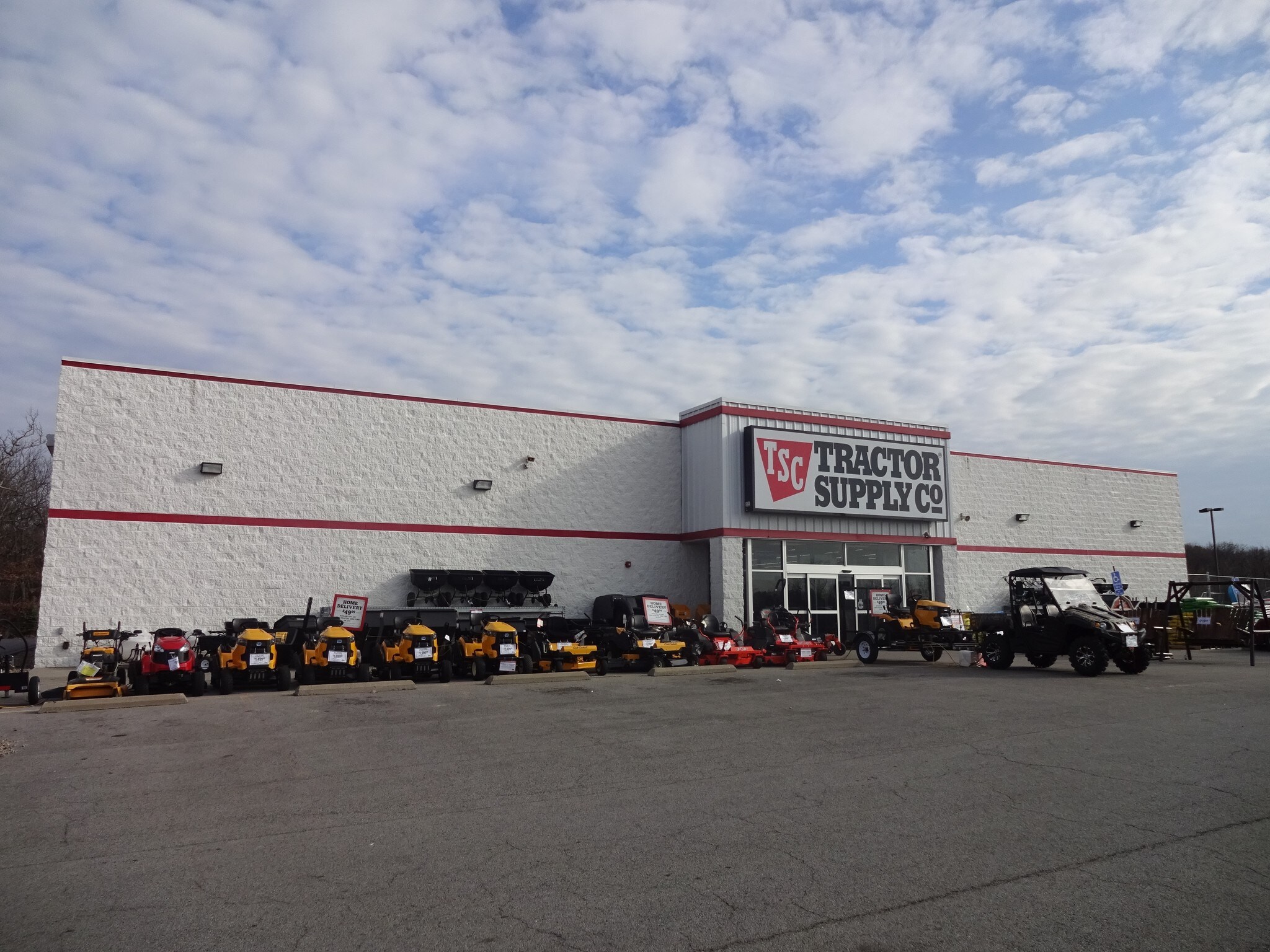 142 McKinley Rd, Beaver Falls, PA for sale Building Photo- Image 1 of 1