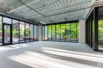 1300 SW Fifth Ave, Portland, OR for lease Interior Photo- Image 1 of 6