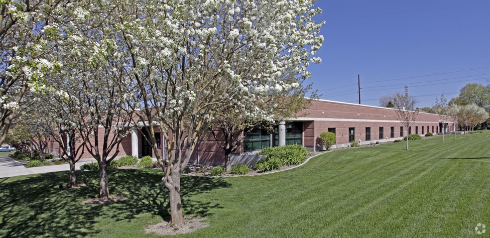 1770 Research Park Way, Logan, UT for lease - Building Photo - Image 3 of 8