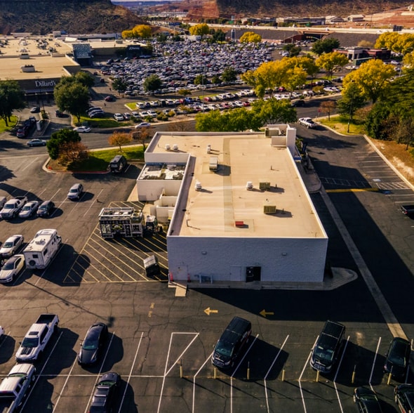 528 N Mall Dr, Saint George, UT for lease - Building Photo - Image 3 of 6