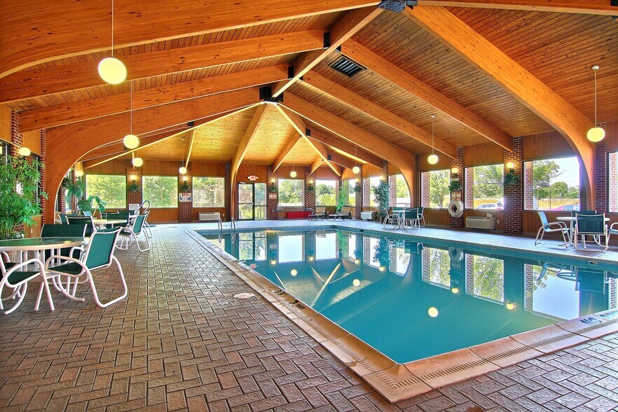 500 N Trimble Rd, Mansfield, OH 44906