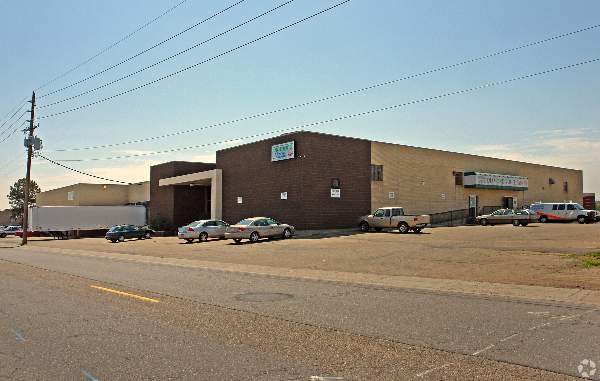 4500 E 48th Ave, Denver, CO for lease Primary Photo- Image 1 of 7