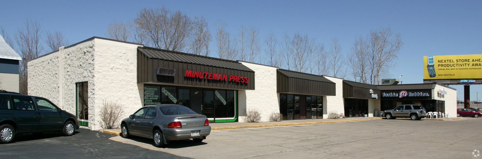 2436-2448 W College Ave, Appleton, WI for sale Primary Photo- Image 1 of 1