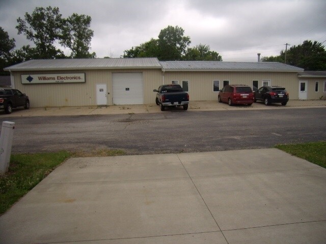 690 W 155 S, Angola, IN for sale - Primary Photo - Image 1 of 1