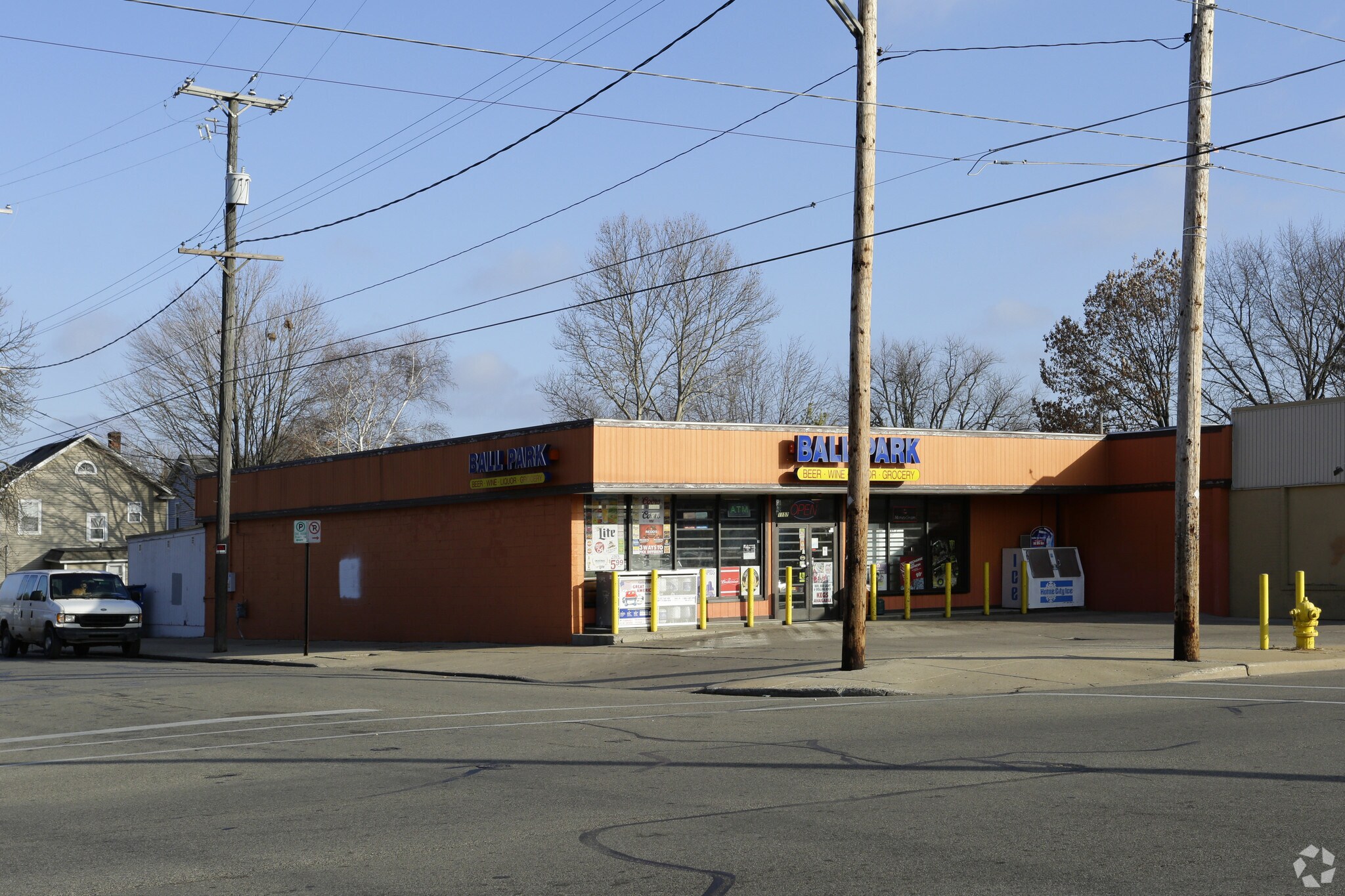 1157 W Fulton Ave, Grand Rapids, MI for sale Primary Photo- Image 1 of 1