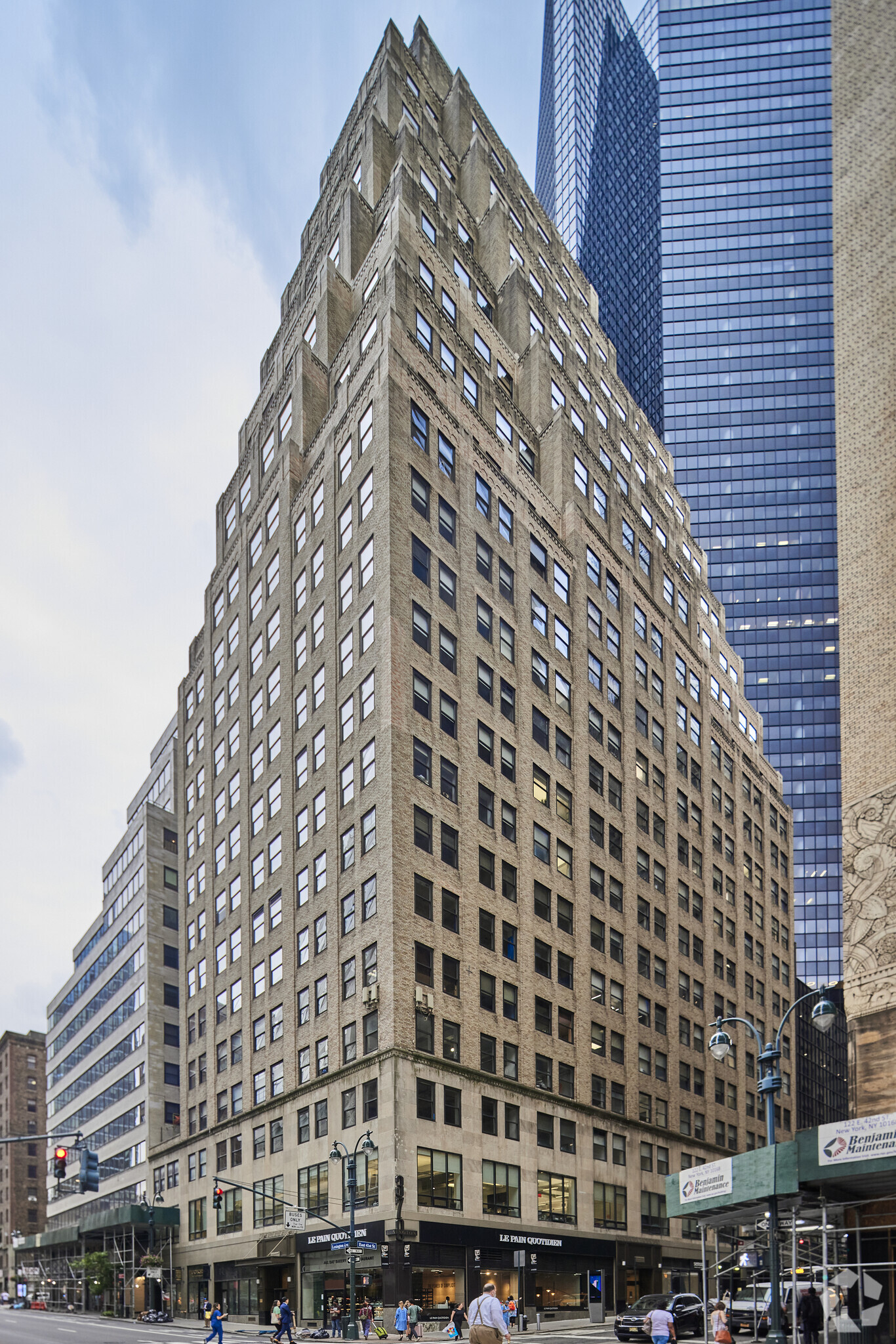 370 Lexington Ave, New York, NY for lease Building Photo- Image 1 of 5