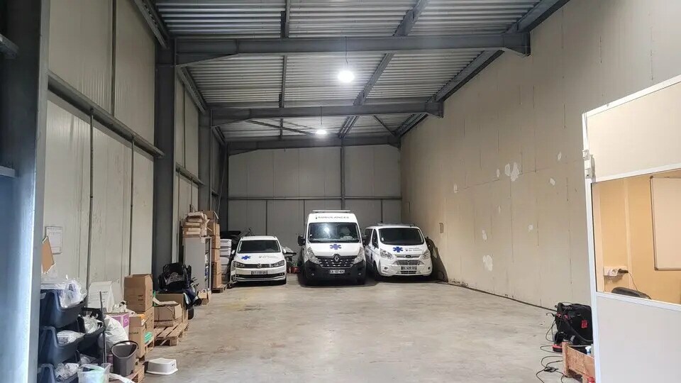 Flex in Le Grand-Quevilly for lease - Interior Photo - Image 2 of 9